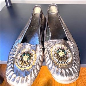Aerosoles gold beaded flats size 9